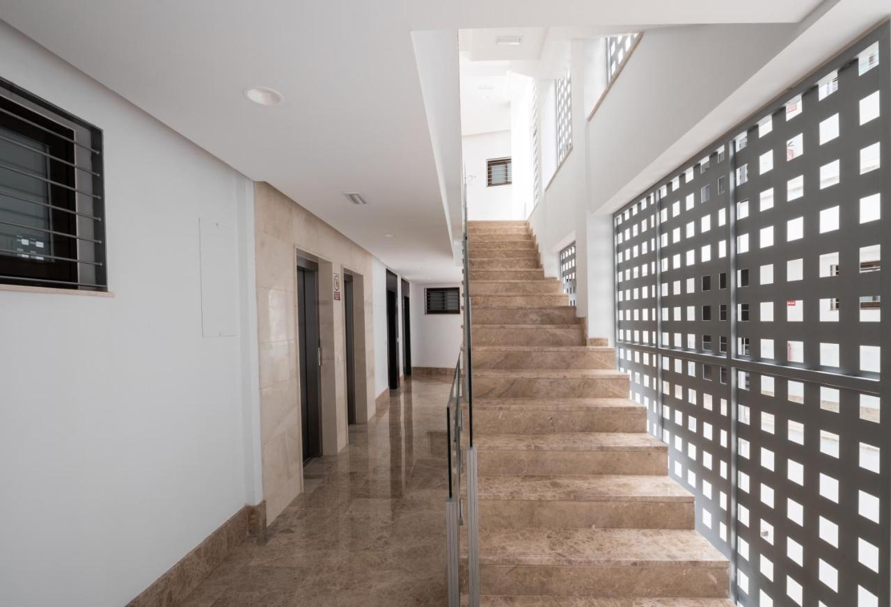 Apartamento De Lujo En Plaza Del Teatro Apartment Malaga Luaran gambar